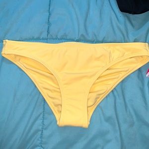 Small super cute yellow bikini bottoms!